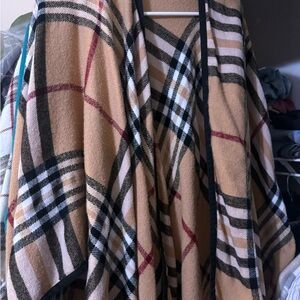Plaid Tan and Black Shawl